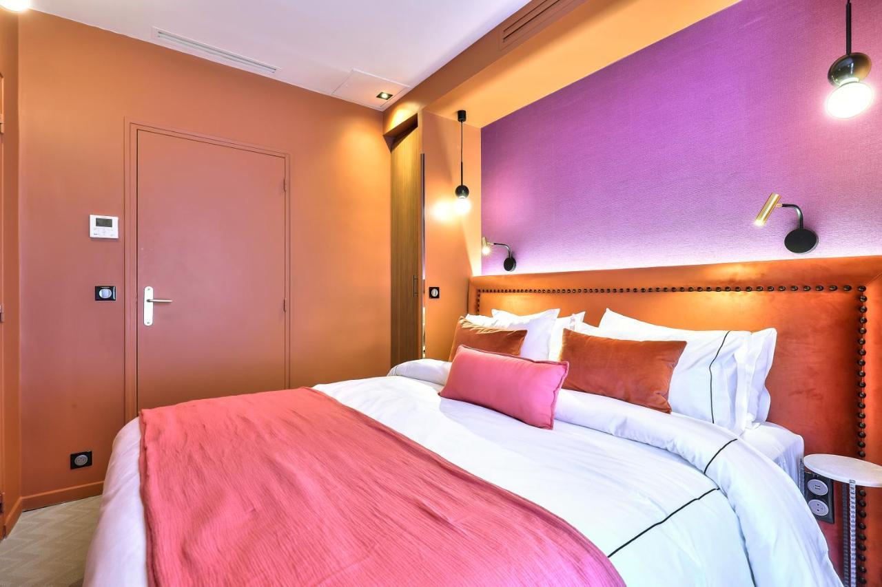 Hotel 33 Marbeuf Paris Exteriör bild