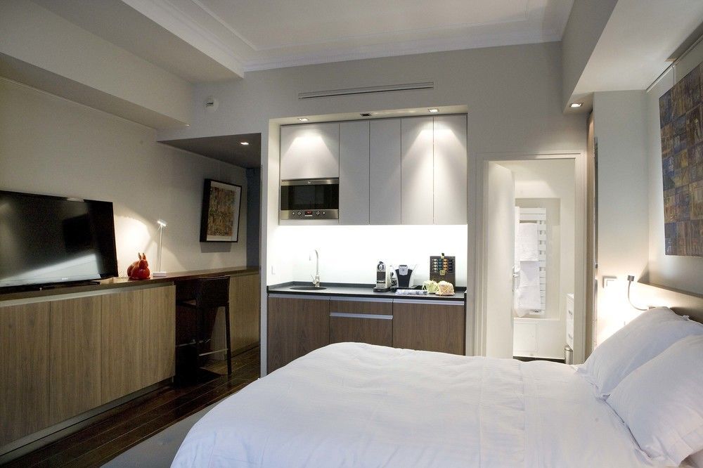 Hotel 33 Marbeuf Paris Exteriör bild